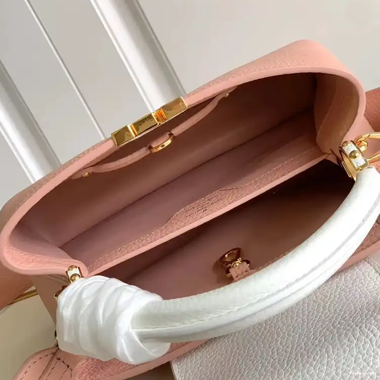 Fashionrepsfam ru Bag 2308DJ0098 LV 0520